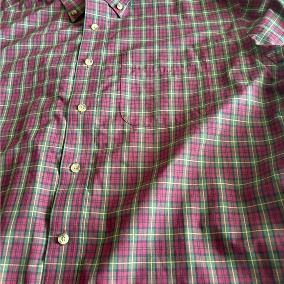 L.L. Bean Plaid Red/Green Button Down Shirt - Size Large - Wrinkle Resistant - Picture 2 of 8